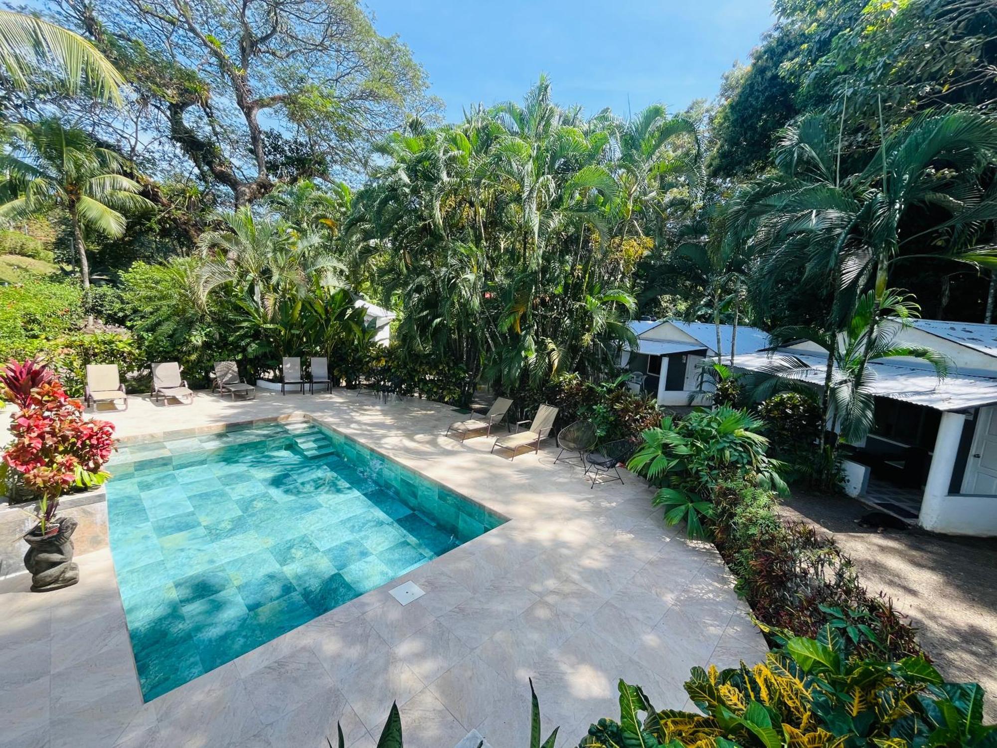 Villas Majolana Playa Herradura  Exterior photo